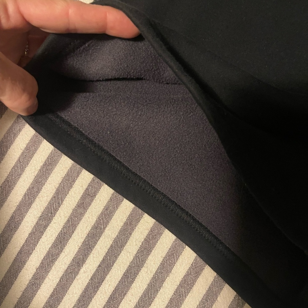 Fabletics short bundle - Picture 17 of 17